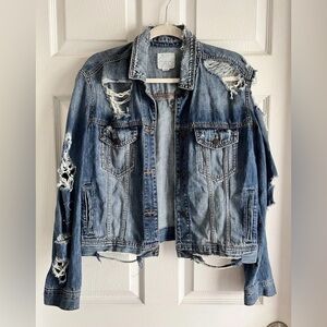 Medium American Eagle Distressed Soft Denim Jacket